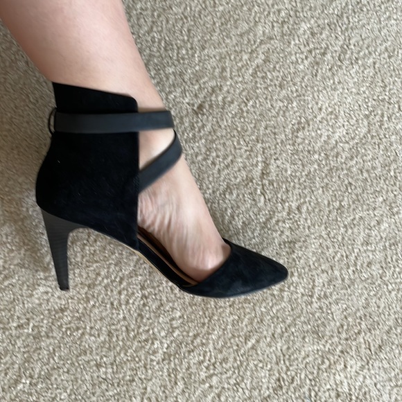 JOE’S 3 1/2 inch black suede heels - Picture 10 of 11